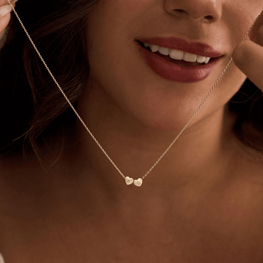 Персонализирано колие със сърце и инициали